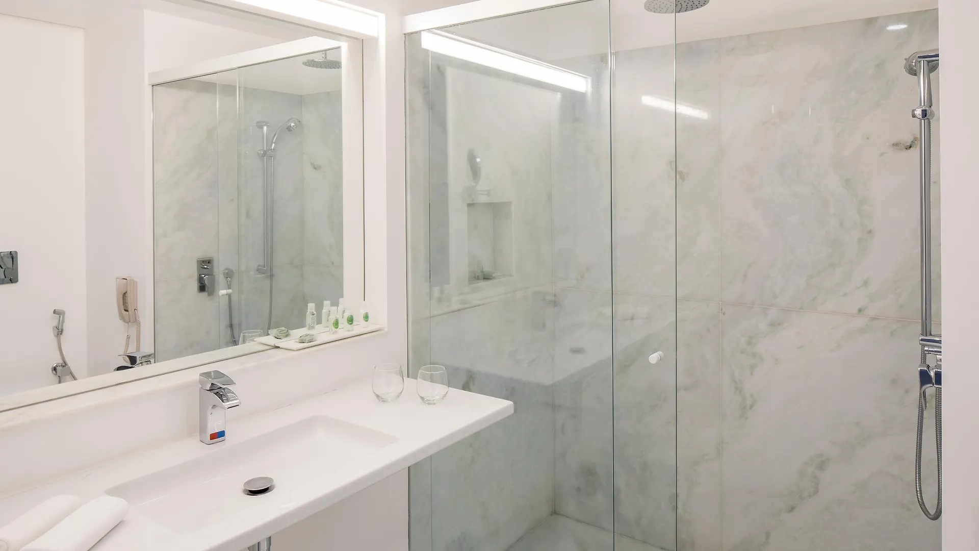 B Hotel Brasilia