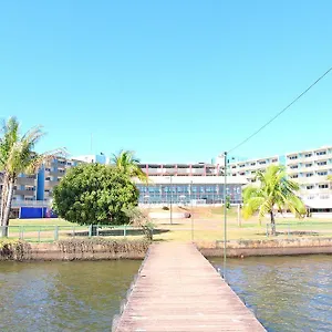 Bay Park Hotel