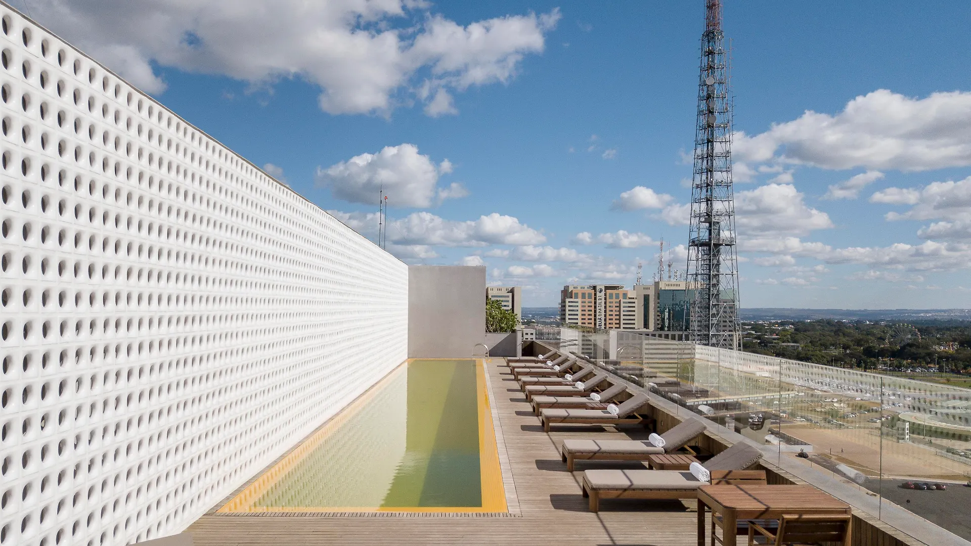 B Hotel Brasilia